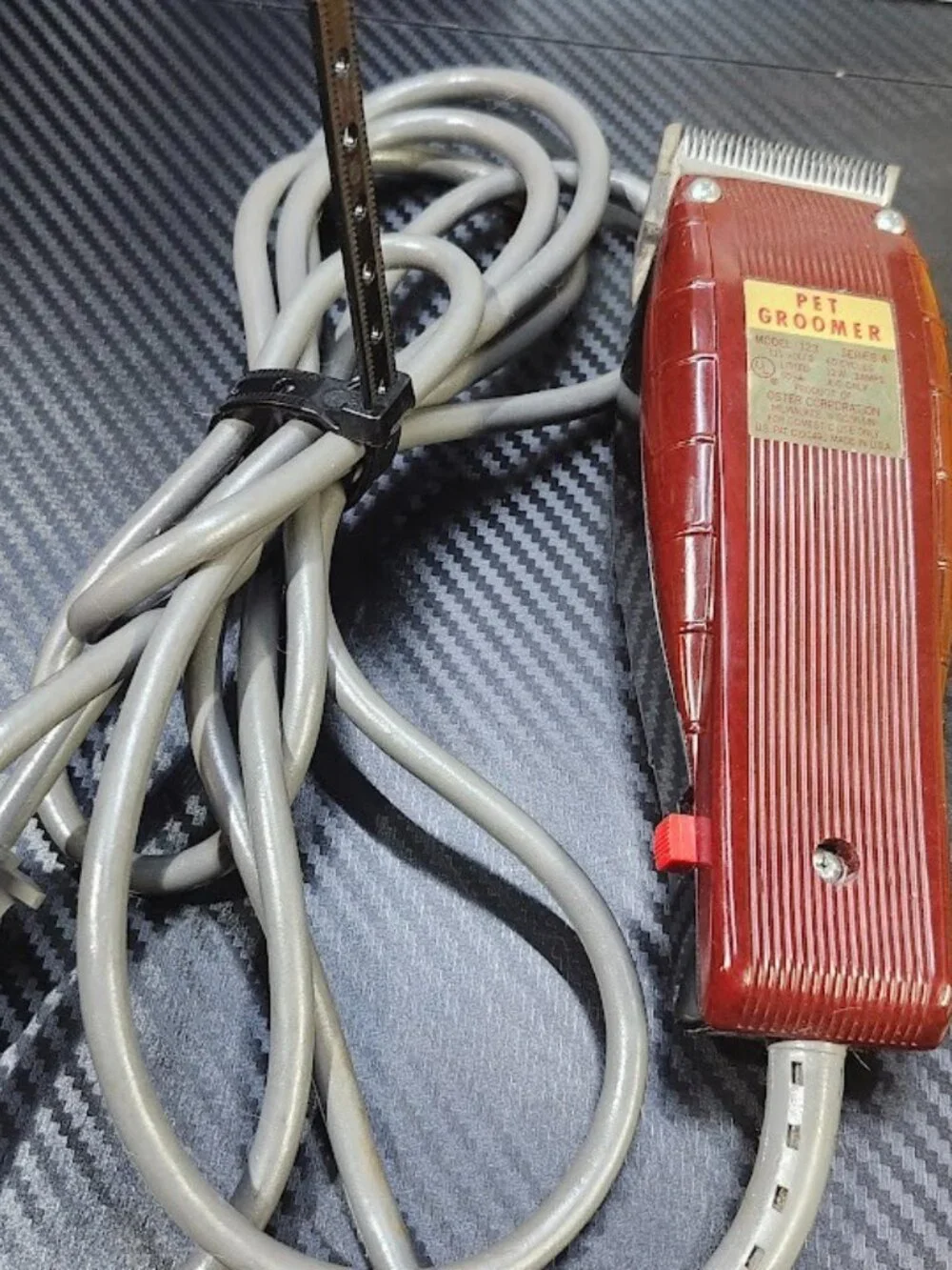 Oster vintage pet